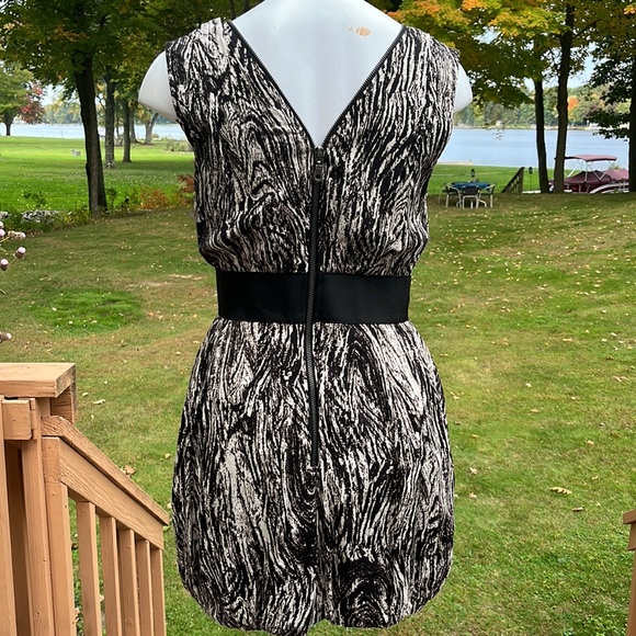 Ready Do & Be unique zippered bubble dress M - Picture 4 of 12